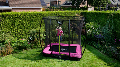 Een inground of groundlevel trampoline?