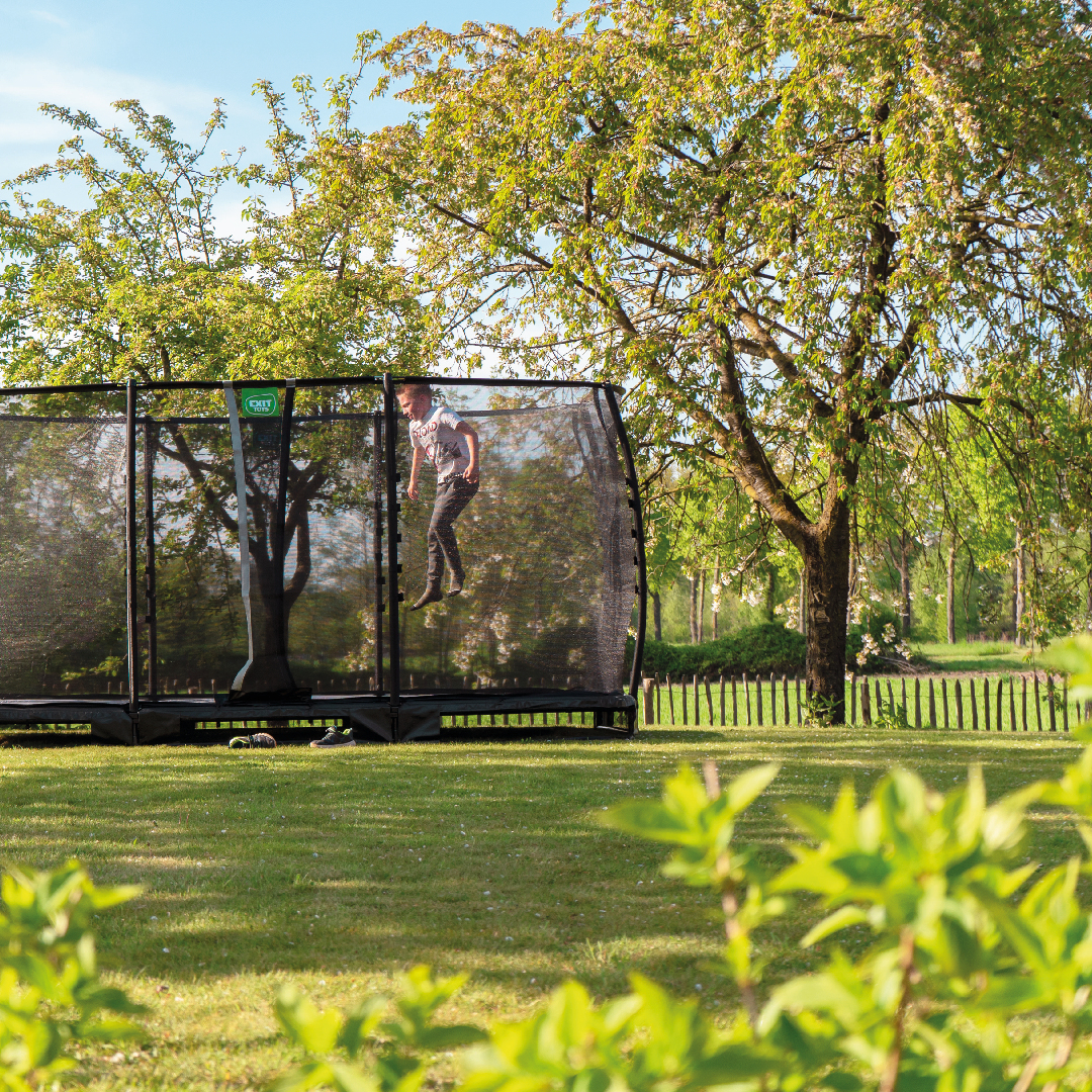 Trampoline op poten | Welles Speeltoestellen