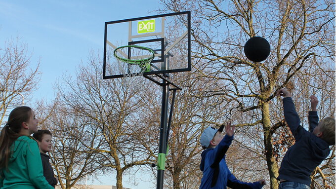 Waarom buitenspelen in de winter?