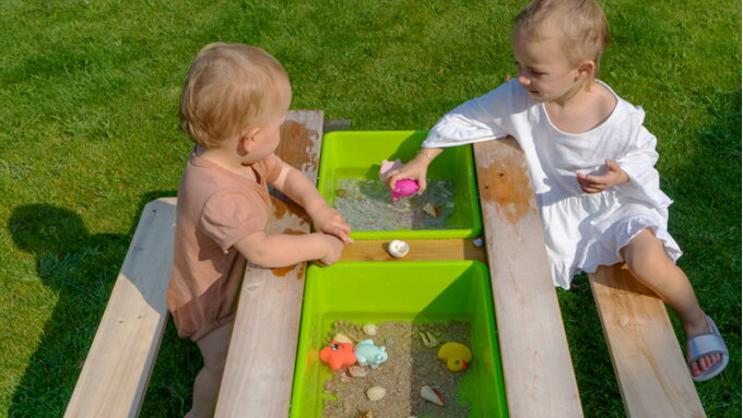 Speeltips voor in de zand- en watertafel van EXIT Toys