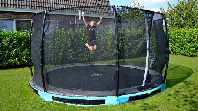 Een inground of groundlevel trampoline?