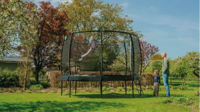 Hoe testen wij onze trampolines op veiligheid?