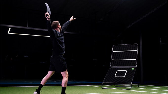 Welke padelslagen kan ik oefenen met de Smash padel rebounder?