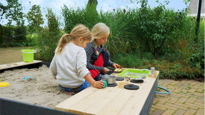 Zes tips voor het plaatsen, vullen en onderhouden van de zandbak