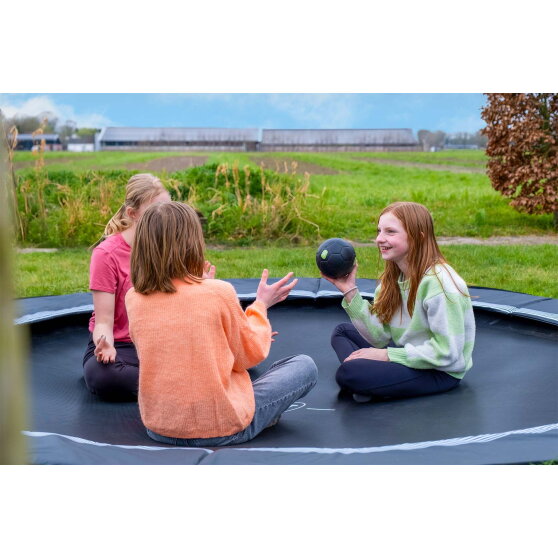 EXIT InTerra groundlevel sports trampoline &oslash;244cm - zwart