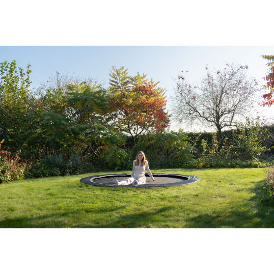 EXIT InTerra groundlevel sports trampoline &oslash;244cm - zwart