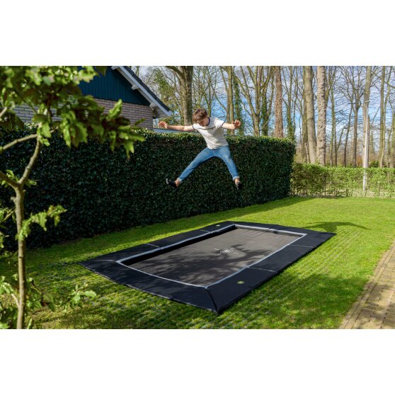 EXIT Dynamic groundlevel trampoline 244x427cm met Freezone veiligheidstegels - zwart